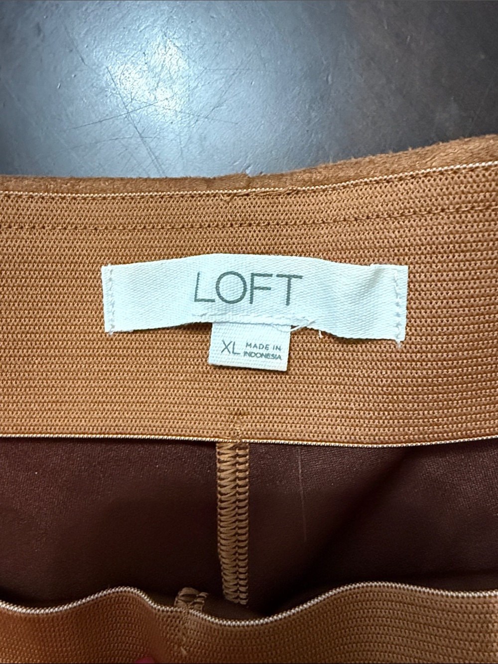LOFT woman’s ' Brown Stretch Leggings - XL faux suede